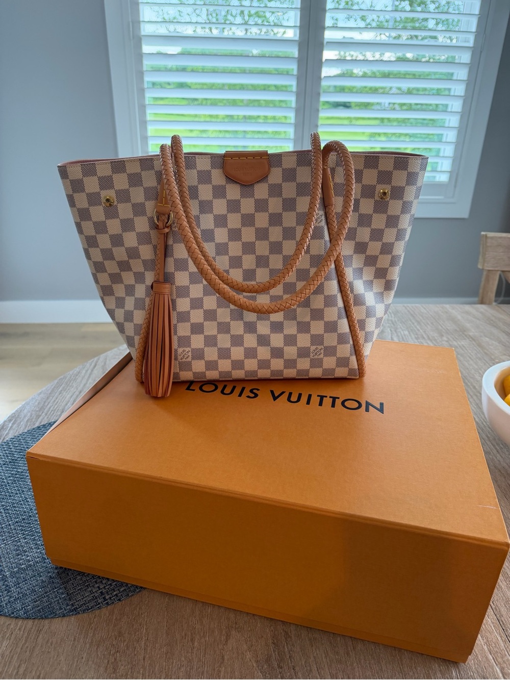 Louis Vuitton Propriano - Picture 2 of 14